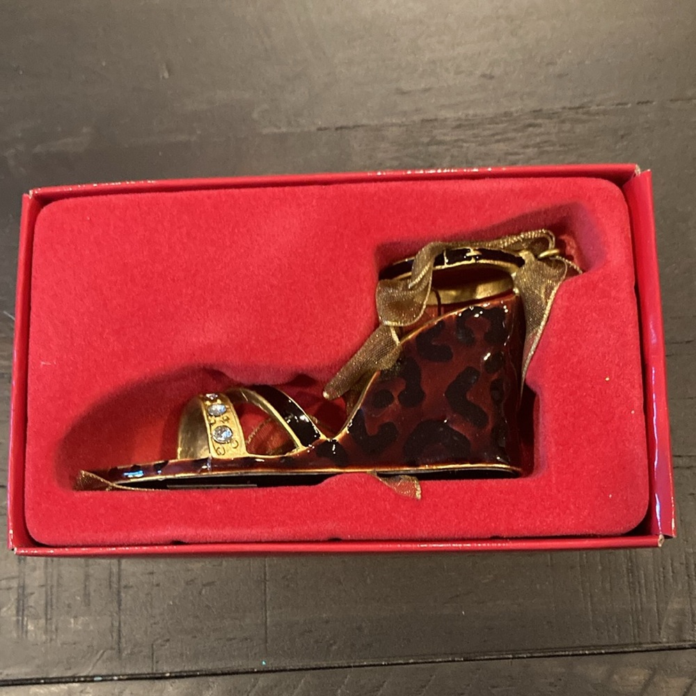 Shoe Christmas Ornament by Bombay - Cecily Leopard Wedge - Picture 3 of 10